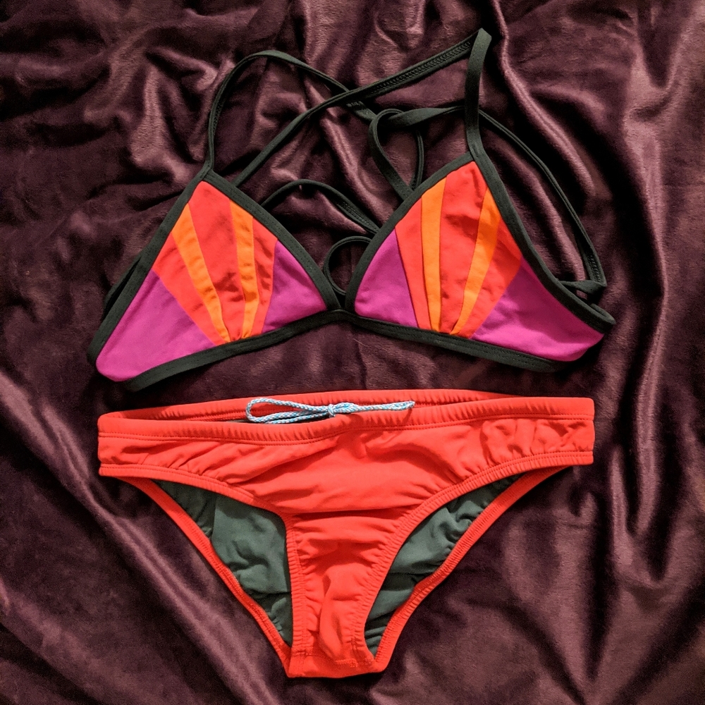 Medium Austin Top Large Andy Bottom Set